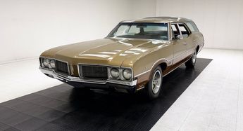  Voir d&eacute;tails -Oldsmobile Vista Cruiser Station Wagon &agrave; Paris (75)