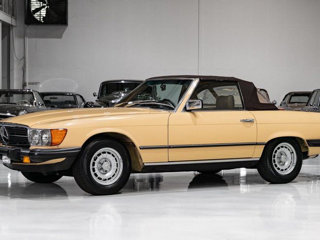 Mercedes 380 SL ROADSTER (ONLY 11,540 MILES) ONLY MIL Beige de 1984