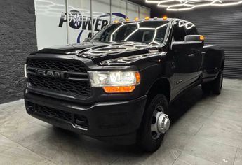  Voir d&eacute;tails -Dodge Ram 3500 Tradesman 4x4 4dr Crew Cab 8 ft. LB &agrave; Paris (75)