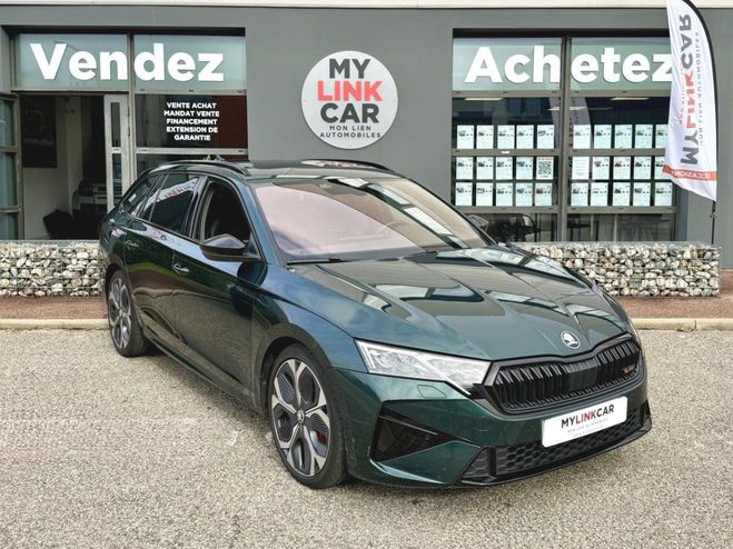 Skoda Octavia Combi RS 2.0 TFSI 265 DSG 7 DCC pilot�es VERT METAL de 2024