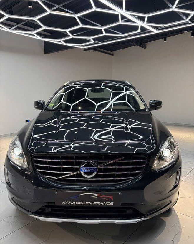Volvo XC60 2.0 Diesel 136ch 5 cylindres Full option Gris de 2014