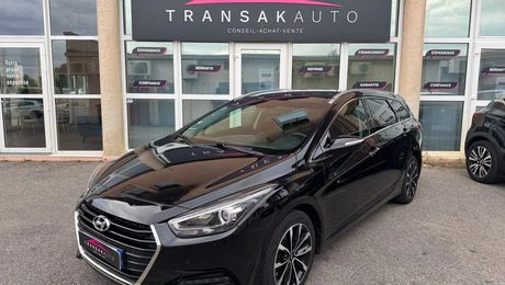 Hyundai I40 SW PHASE 2 1.7 CRDi 16V 141 cv BUSINESS 2016 d'occasion a Venelles (13)