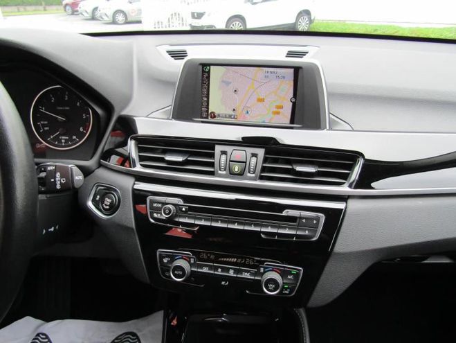 BMW X1 xDrive18dA 150ch xLine Alpinweiss de 2016