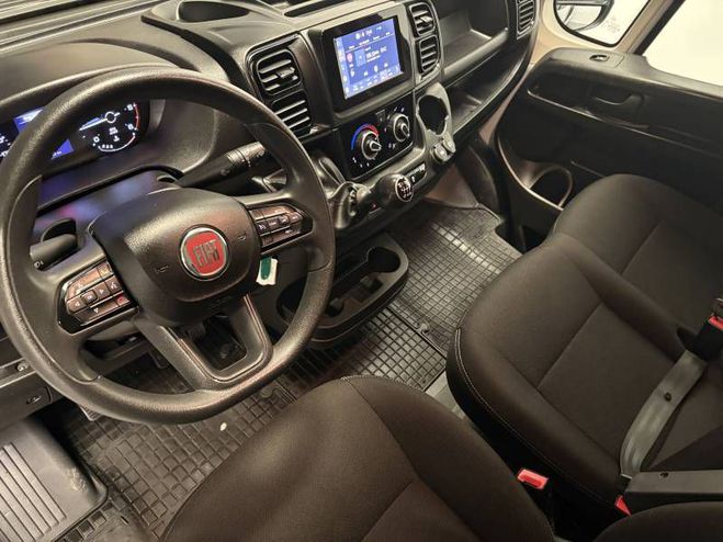 Fiat Ducato (30) FOURGON TOLE 3.3 L H2 H3-POWER 140  gris de 2022