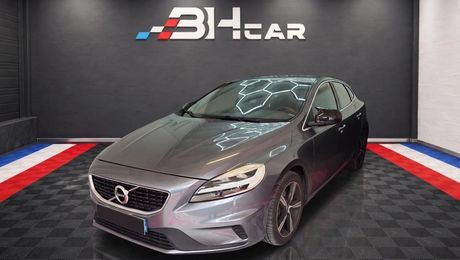 Volvo V40 2.0 D3 150 R-DESIGN GEARTRONIC BVA START 2017 d'occasion a Meyreuil (13)
