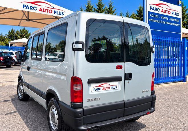 Renault Master 9 places 2.5l DCI 115ch pack clim Gris de 2002