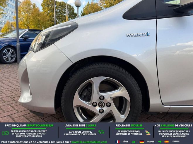 Toyota Yaris 100 VVT-i BVA Argent� M�tallique de 2015