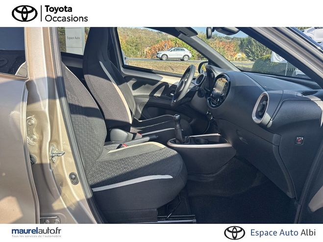 Toyota Aygo Aygo X 1.0 VVT-i 72 Design 5p Beige de 2023