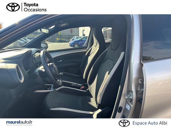 Toyota Aygo Aygo X 1.0 VVT-i 72 Design 5p Beige de 2023