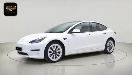 Tesla Model 3 LONG RANGE AWD 351 CH * AUTOPILOT * PANO 2021 d'occasion a Lille (59)