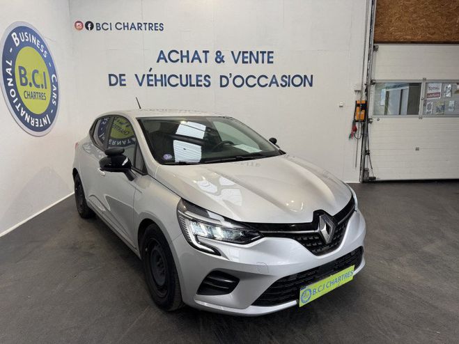 Renault Clio V 1.0 TCE 90CH EQUILIBRE Gris C de 2023