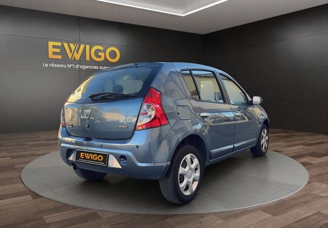 Dacia Sandero 1.5 dci 85 laureate garantie 6 mois Bleu de 2010