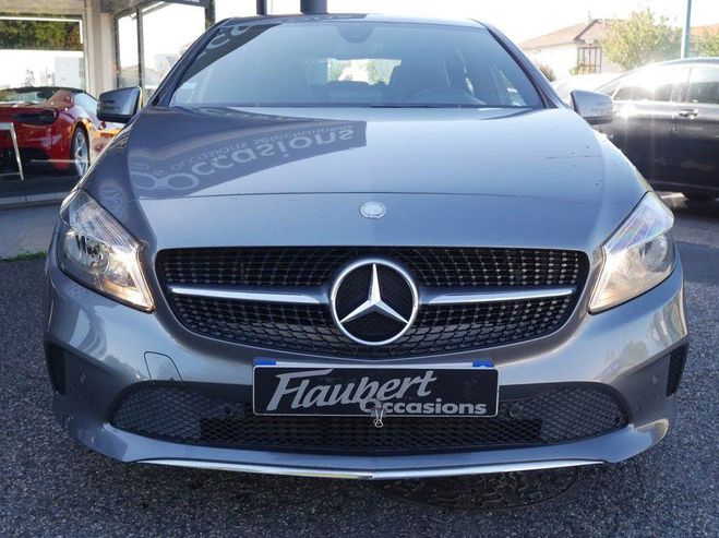 Mercedes Classe A 180 D SENSATION Gris de 2017