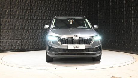 Skoda Karoq 1.5 TSI ACT - 150 - BV DSG7 SUV Business 2023 d'occasion a Meaux (77)