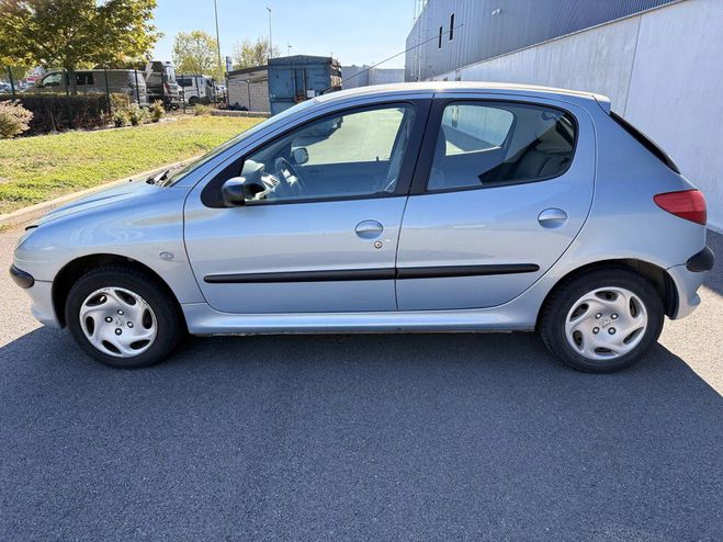 Peugeot 206 XR - 60ch CT OK Gris de 2001