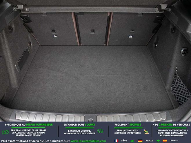 BMW Serie 1 120i 178 ch BVA Noir M�tallique de 2021