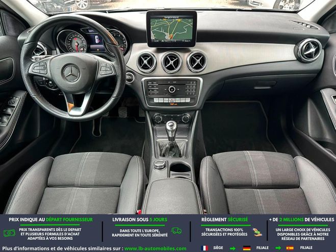 Mercedes Classe GLA 180 BVM Gris M�tallique de 2018