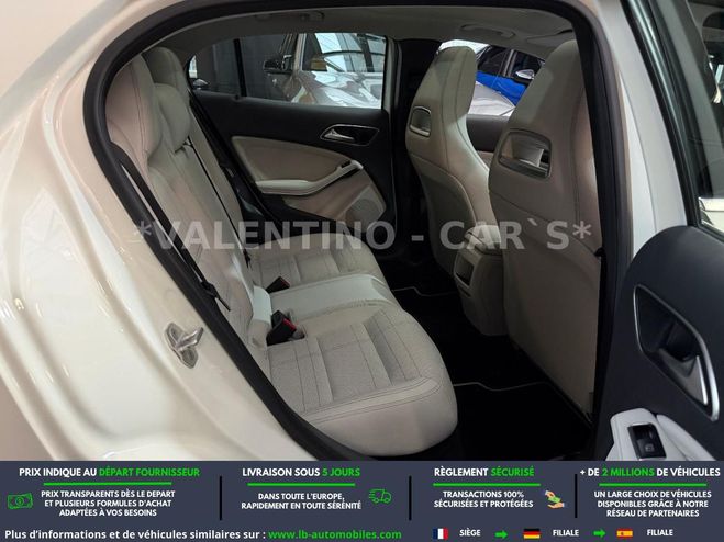 Mercedes Classe GLA 200 BVM Blanc de 2017