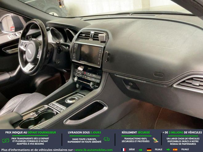 Jaguar F Pace 2.0 D - 180 ch AWD BVA Noir M�tallique de 2017