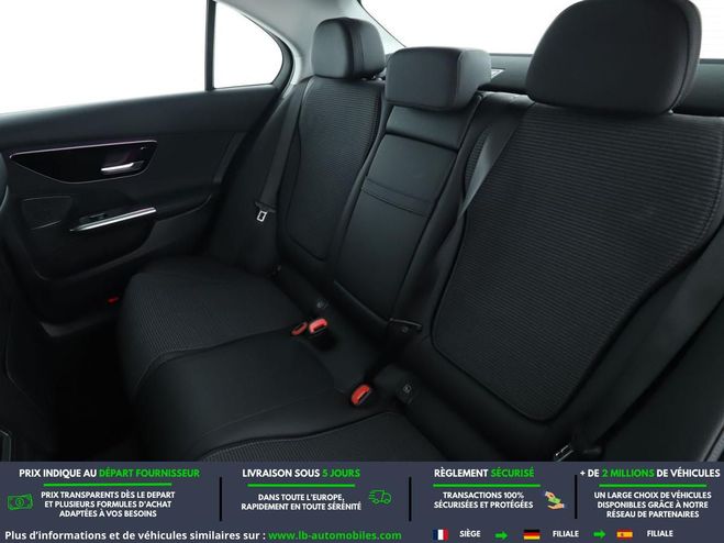 Mercedes Classe C 200 BVA Noir M�tallique de 2021