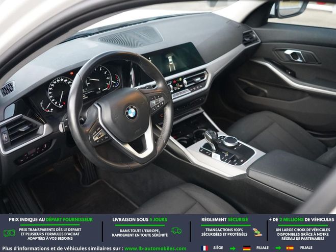 BMW Serie 3 330i 258 ch BVA Blanc M�tallique de 2019
