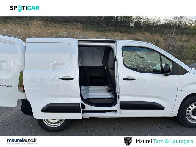 Peugeot Partner E-PARTNER FOURGON M 800 KG 136 CH BATTER White de 2025