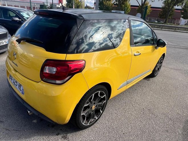 Citroen DS 1.6 VTI 120 SO CHIC BELLE MOTEUR A CHA�N Jaune de 2010