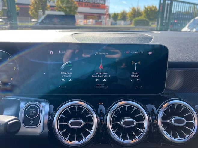 Mercedes GLB 200 D 150 AMG LINE 8G-DCT EXCELLENTE CHI Gris de 2021