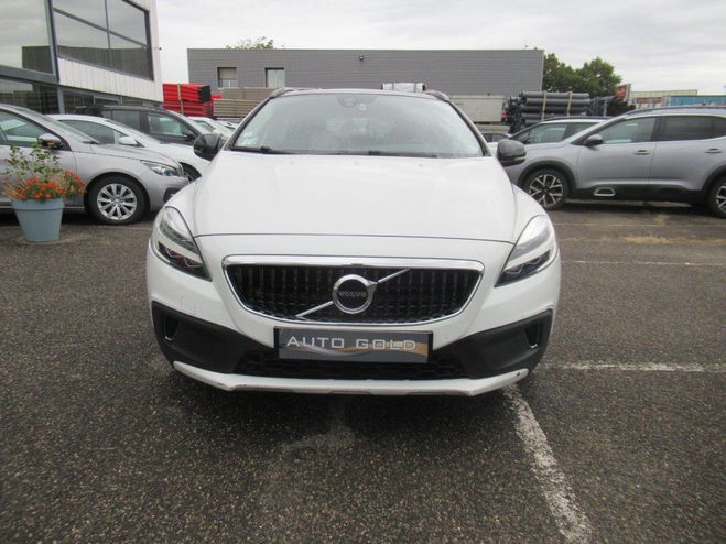 Volvo V40 D2 2.0l 120ch �versta Edition Blanc de 2018