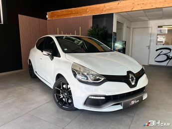  Voir d&eacute;tails -Renault Clio 1.6 200 RS EDC BVA &agrave; Replonges (01)