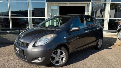 Toyota Yaris 1.33 essence 100 ch dual vvt-i Edition 2011 d'occasion a Marange-Silvange (57)