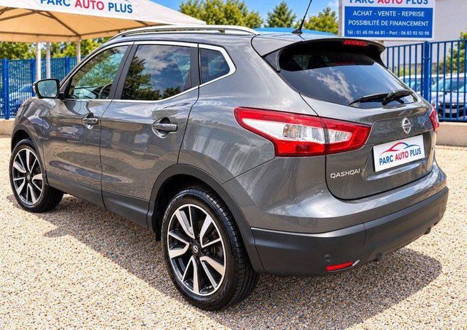 Nissan Qashqai qashquai 1.6l DCI 130ch MOTEUR NEUF Gris de 2017