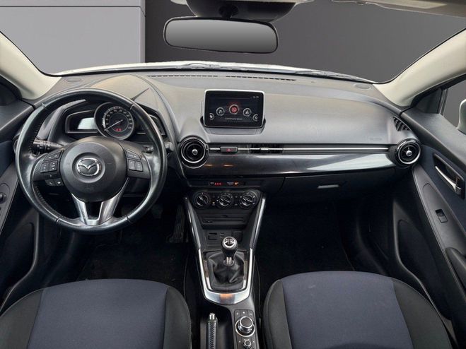 Mazda 2 MAZDA2 1.5L SKYACTIV-D 105ch Dynamic Blu Blanc de 2017