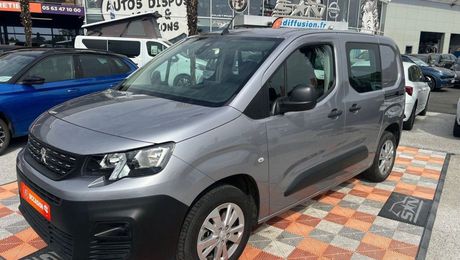 Peugeot Partner 1.5 BLUEHDI 130 GRAND CONFORT 2021 d'occasion a Lescure-d'Albigeois (81)