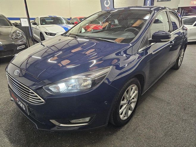 Ford Focus 1.0 EcoBoost 125ch Titanium BLEU FONCE de 2016