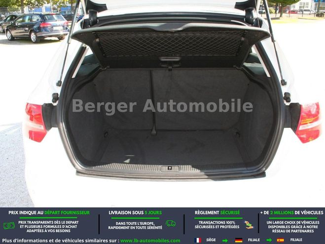 Audi A3 1.6 TDI 105 BVA Blanc de 2011