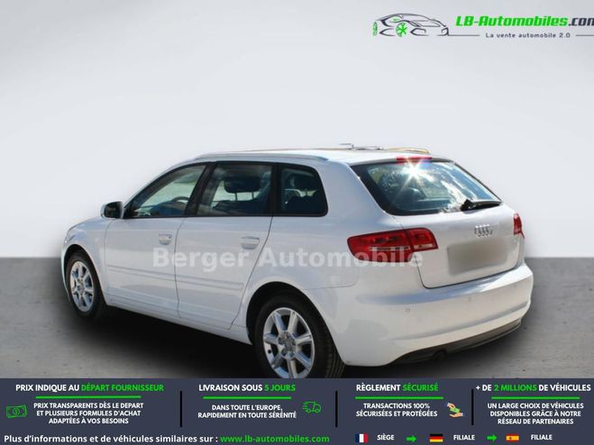 Audi A3 1.6 TDI 105 BVA Blanc de 2011