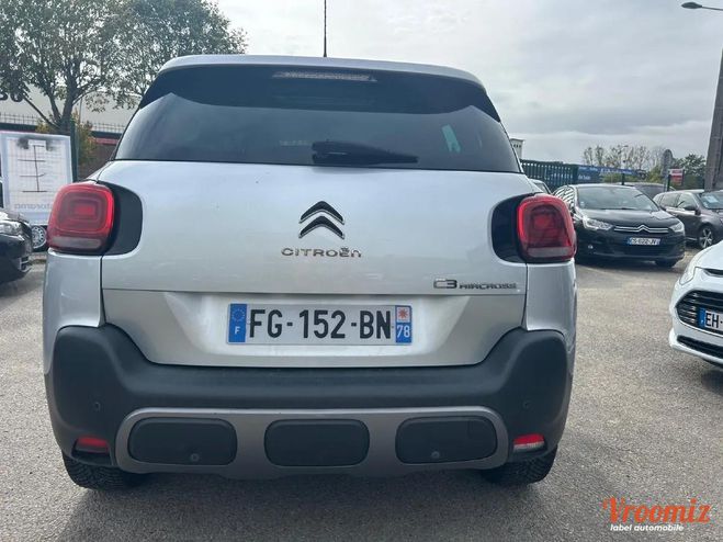 Citroen C3 Aircross 1.2 L 110 S&S SHINE BV6 BEAU SUV  12 MOI Gris de 2019