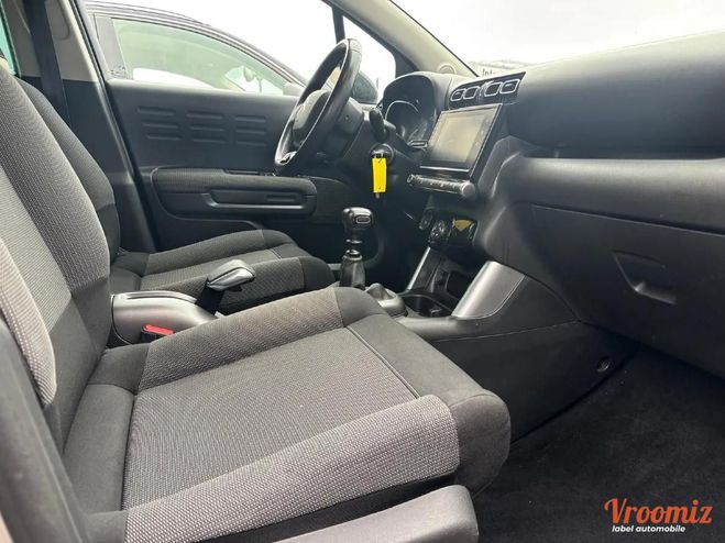 Citroen C3 Aircross 1.2 L 110 S&S SHINE BV6 BEAU SUV  12 MOI Gris de 2019