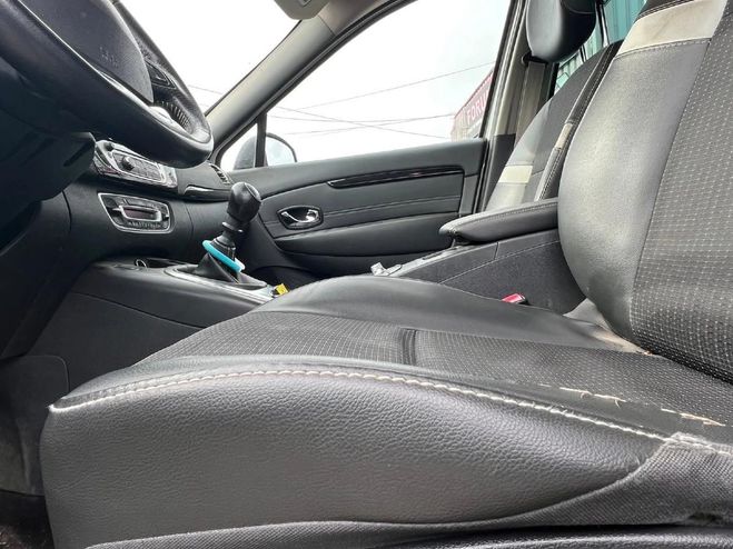 Renault Grand Scenic 1.5 DCI 110 ENERGY BOSE 7 PLACES Blanc de 2019