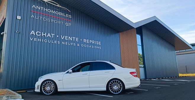 Mercedes Classe C C63 AMG 6.3 V8 Blanc de 2008