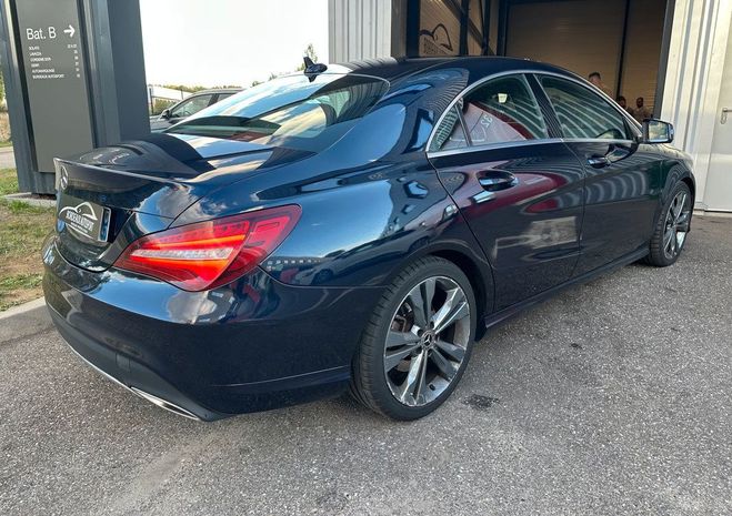 Mercedes Classe CLA Classe 200d 2.2d 136ch Sensation 7G-DCT  Bleu de 2018