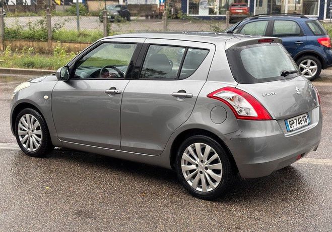 Suzuki Swift 1.2 VVT 94ch GLX 5P 1�re Main Gris de 2011