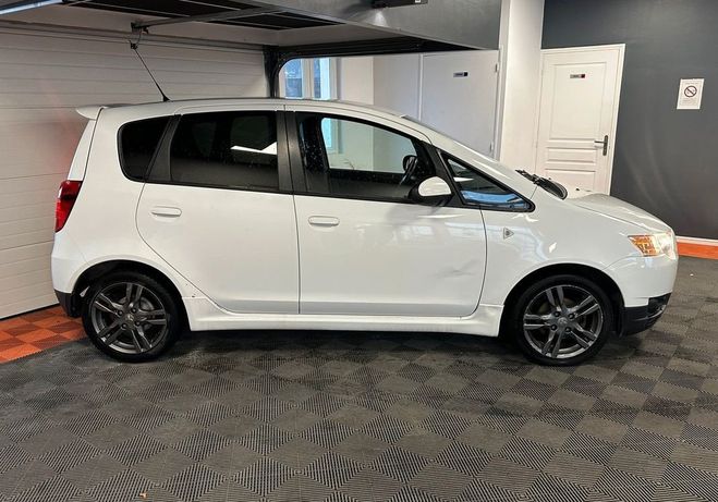 Mitsubishi Colt 1.3 MPI 95cv PURE SPORT Blanc de 2010