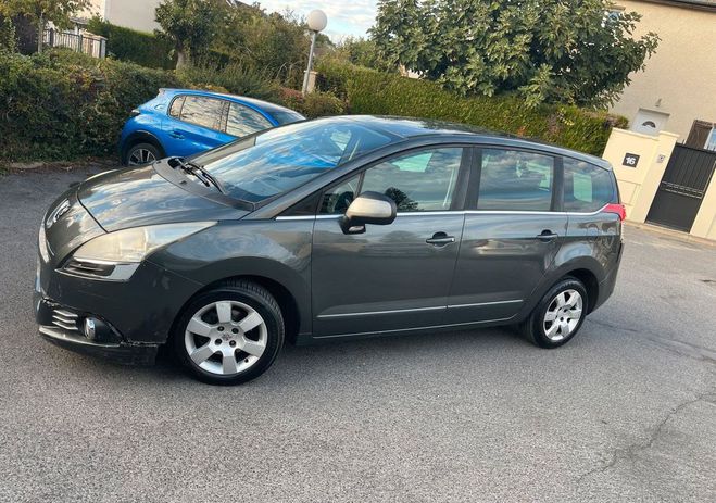 Peugeot 5008  Autre de 2012