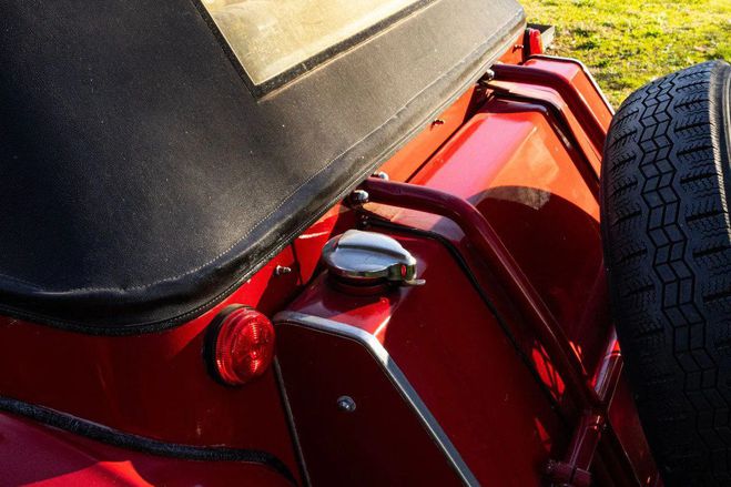 MG TD Cabriolet Rouge de 1952