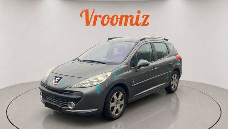 Peugeot 207 SW premium outdoor1.6 vti 16v 120ch embr 2007 d'occasion a Villers-Saint-Paul (60)