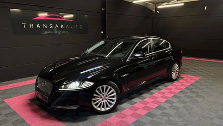 Jaguar XF 2.2D Luxe BVA8 163ch 2015 d'occasion a Lens (62)