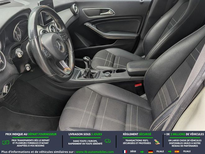 Mercedes Classe CLA CLA 200 Blanc M�tallique de 2015