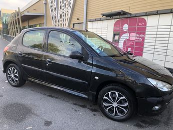 voir détails -Peugeot 206 diesel 1.4 hdi x-line prix 2100€ à Vaujours (93) Voir détails -Peugeot 206 diesel 1.4 hdi x-line prix 2100€ à Vaujours (93)